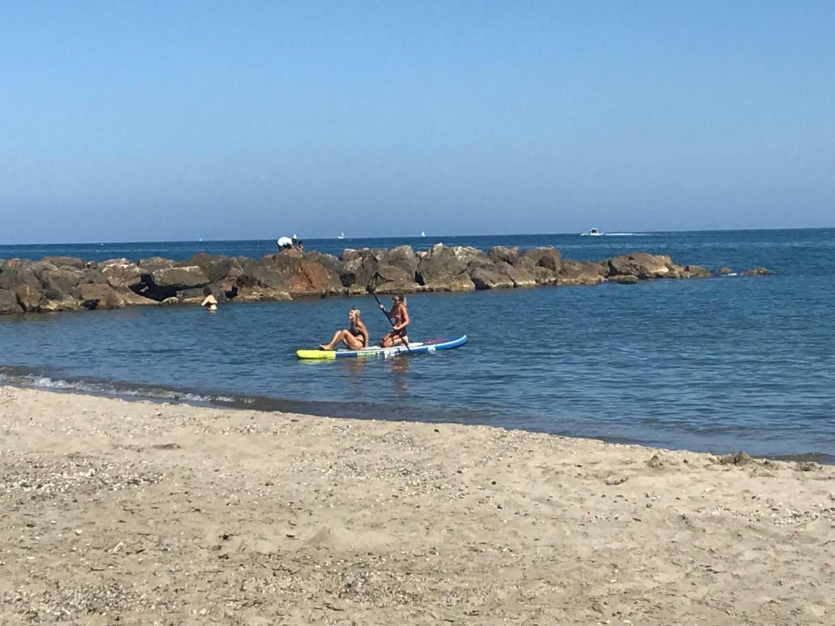 Res Port St.Ange Apartment Le Barcares Bagian luar foto